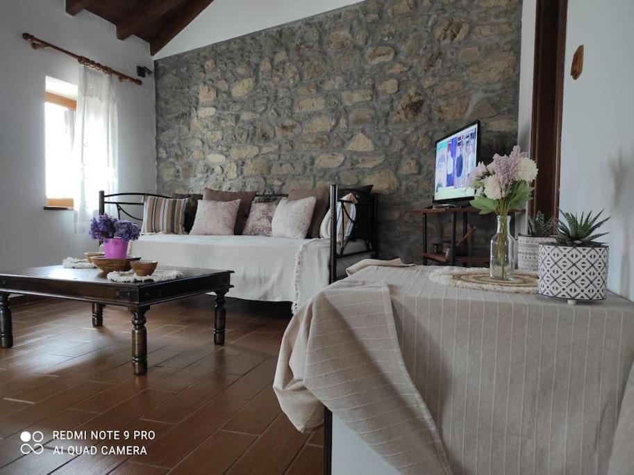 Villa Petroula Kontias Zewnętrze zdjęcie